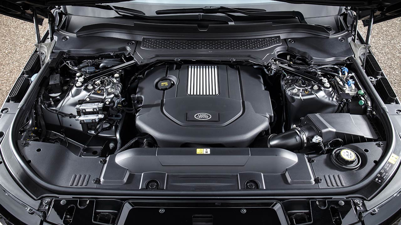 How a Reconditioned Range Rover Engine Extends the Life of Your Vehicle